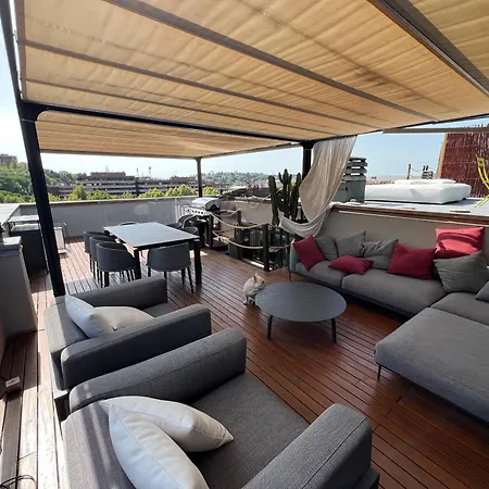 House52 Penthouse Piscina Riscaldata