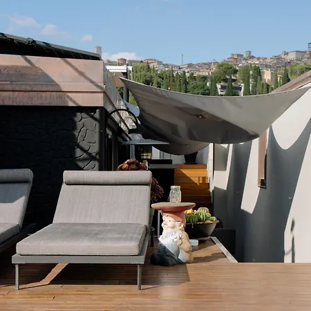 Appartamento House52 Penthouse Piscina Riscaldata Perugia